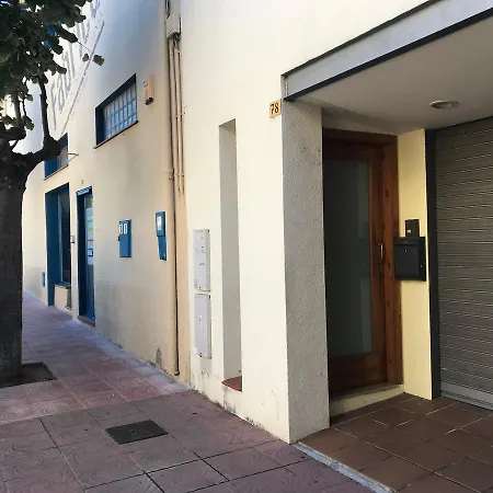 דירה Ample Port Marina פלאמוס